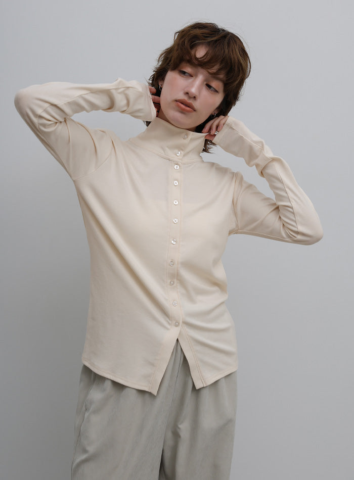 トップス AYK ボタンデザインハイネックトップス – SELECT MOCA