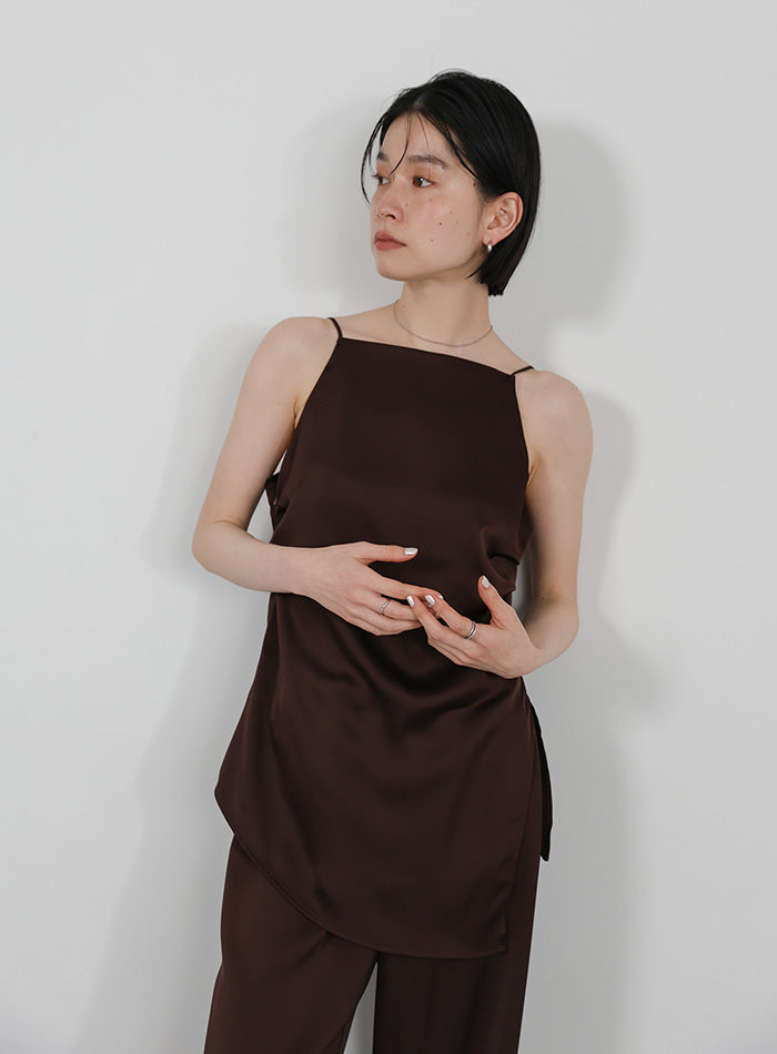サイドスリットアシンメトリーサテンキャミソール【セットアップ対応