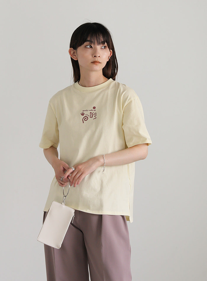 フロントニュアンスロゴTシャツ – SELECT MOCA