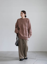 ランダムケーブルオーバーニット