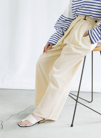 ベルトデザインワイドWタックパンツ