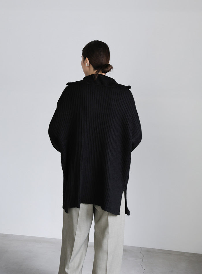 オーバーサイズリブ編みハーフジップニット