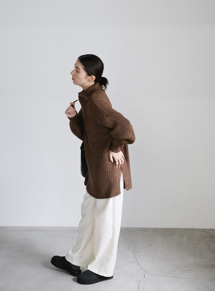 オーバーサイズリブ編みハーフジップニット