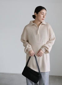 オーバーサイズリブ編みハーフジップニット