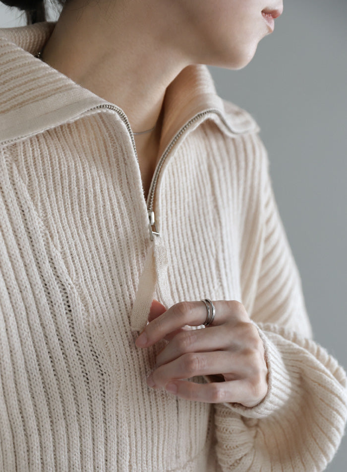 オーバーサイズリブ編みハーフジップニット