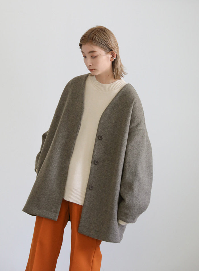 美品ポールカ ノーカラーダブルフェイスコート ウールブレンド S ミドル丈 ダブルフェイスサテン ノーカラーコート(コート)｜TO BE CHIC