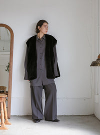 フェイクファーノーカラージレ