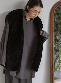 フェイクファーノーカラージレ