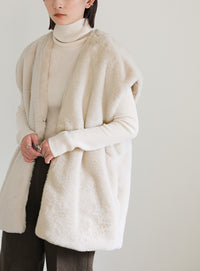 フェイクファーノーカラージレ