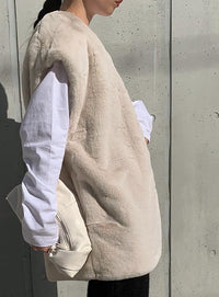 フェイクファーノーカラージレ