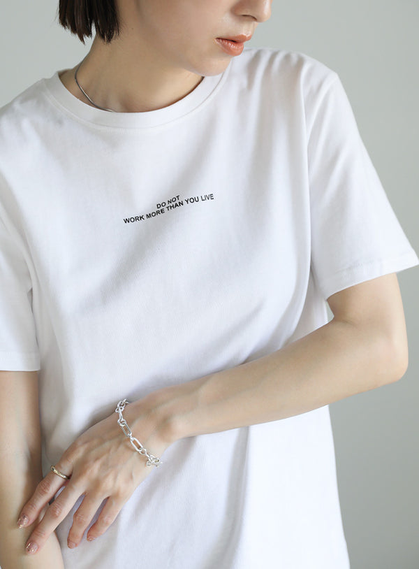 【サイズ展開あり】フロントロゴプリントTシャツ【SALE】