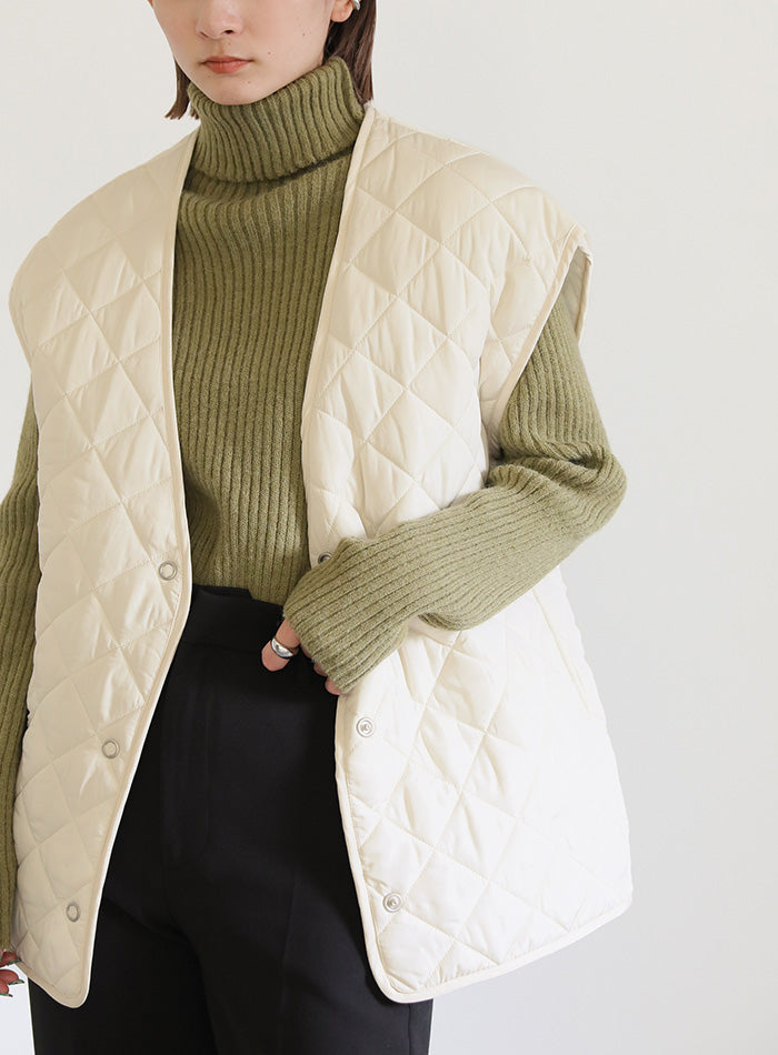 ノーカラーキルティングベスト【SALE】