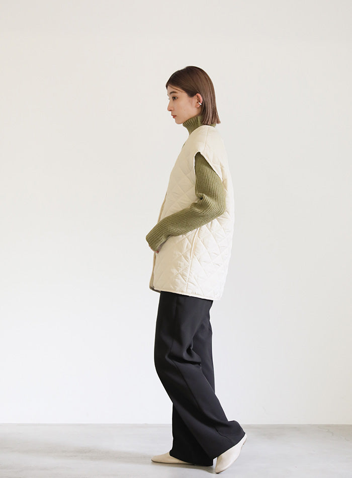 ノーカラーキルティングベスト【SALE】