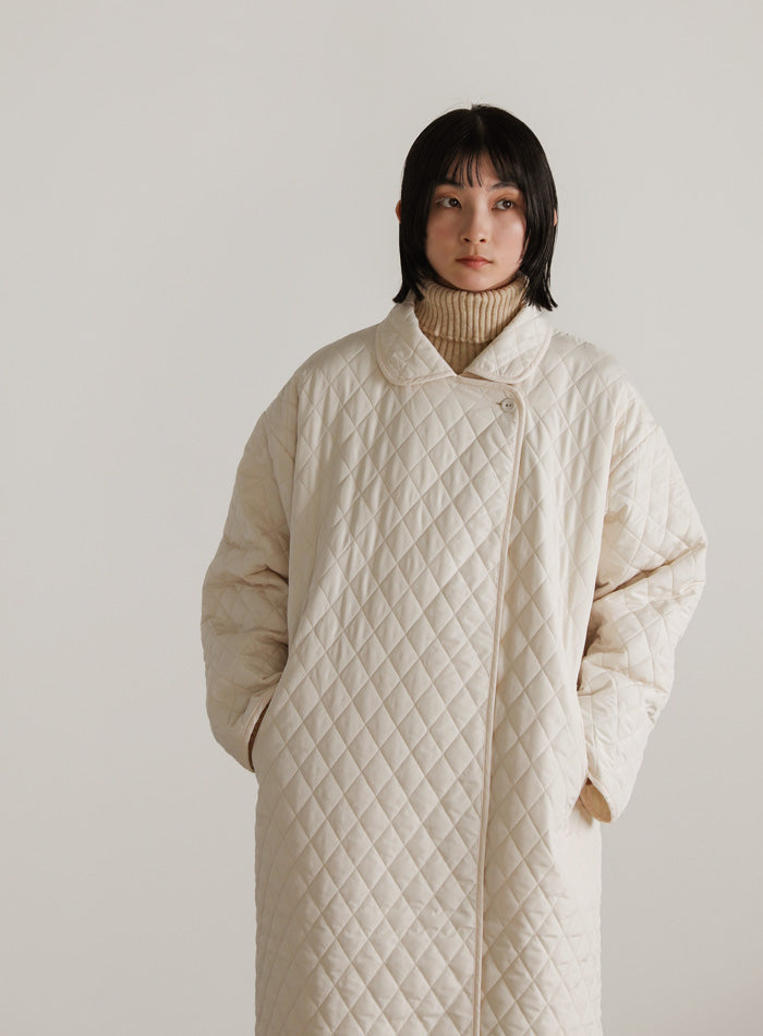 ステンカラーキルティングロングコート【SALE】
