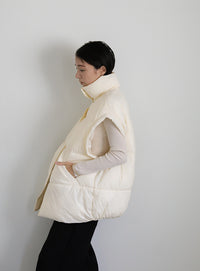 オーバーサイズスタンドカラーキルティングベスト【SALE】