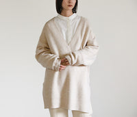 Vネックリブサイドスリットルーズニット【SALE】