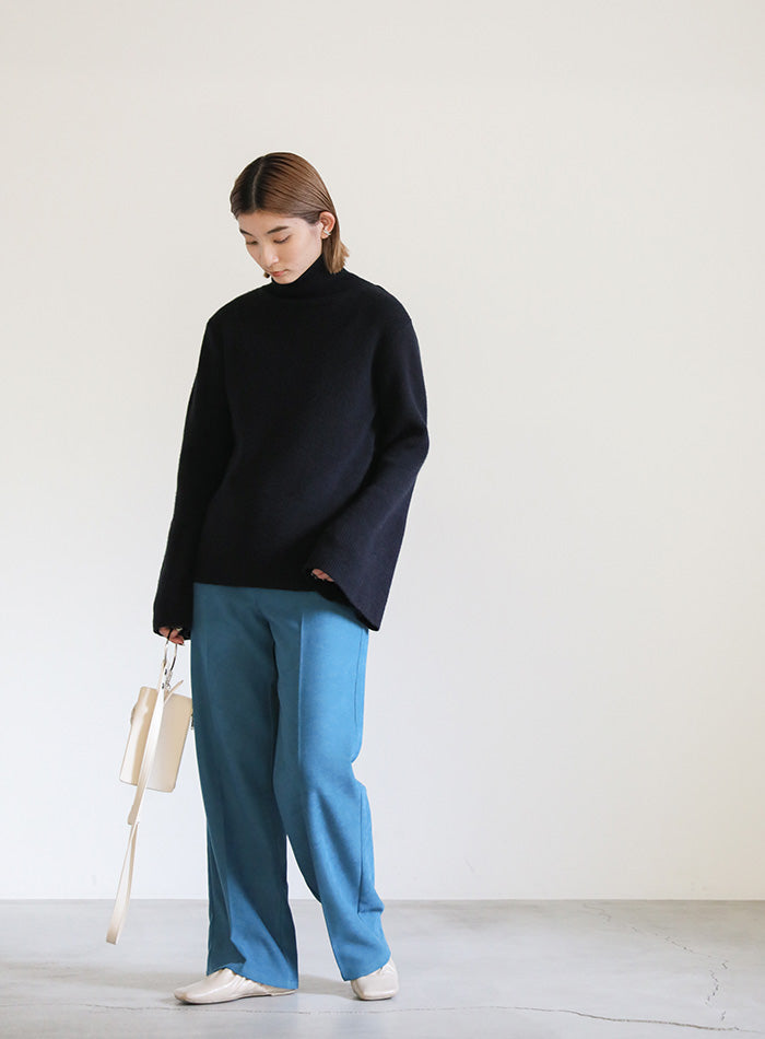 アルパカタッチフレアスリーブタートルニット【SALE】