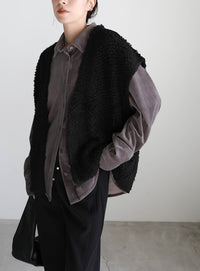 ループ編みニットベスト