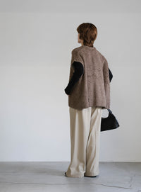 ループ編みニットベスト