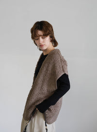 ループ編みニットベスト