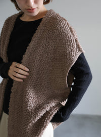 ループ編みニットベスト