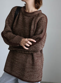 袖ラインクルーネックニット