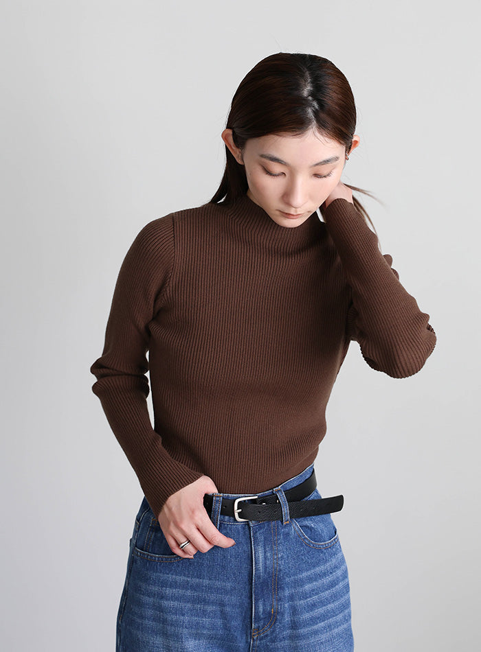 プチハイネックリブニット