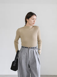 プチハイネックリブニット