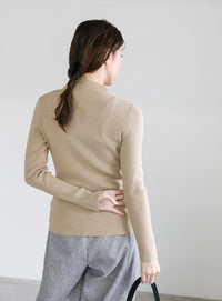 プチハイネックリブニット