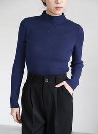 プチハイネックリブニット