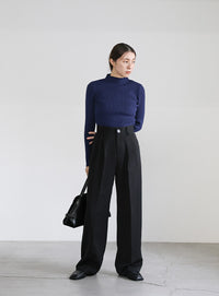 プチハイネックリブニット