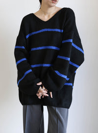 Vネックボーダールーズニット