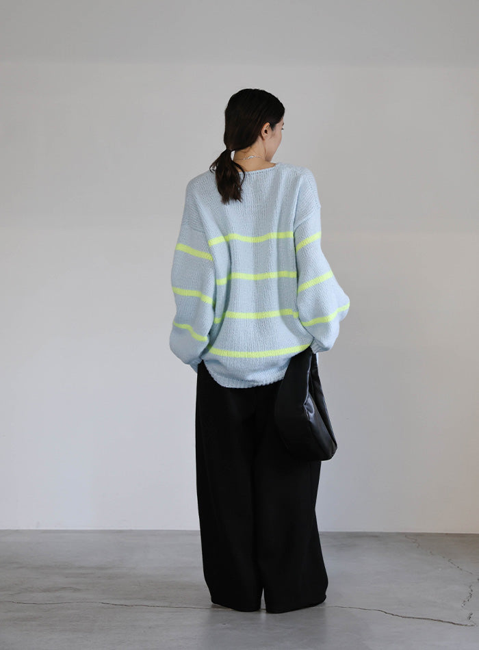 Vネックボーダールーズニット