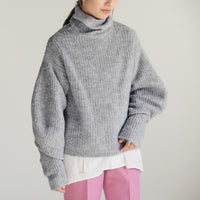ボリュームスリーブタートル起毛ニット