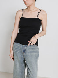 【サイズ展開あり】ダブルストラップカップ付きキャミソール