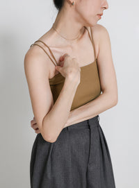 【サイズ展開あり】ダブルストラップカップ付きキャミソール