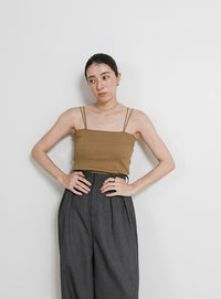 【サイズ展開あり】ダブルストラップカップ付きキャミソール