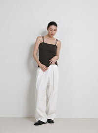 【サイズ展開あり】ダブルストラップカップ付きキャミソール