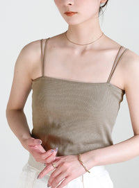 【サイズ展開あり】ダブルストラップカップ付きキャミソール