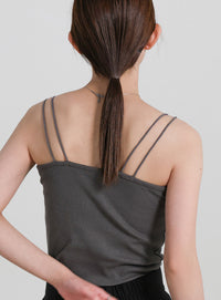 【サイズ展開あり】ダブルストラップカップ付きキャミソール