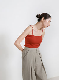 【サイズ展開あり】ダブルストラップカップ付きキャミソール