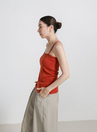 【サイズ展開あり】ダブルストラップカップ付きキャミソール