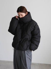 ハイネックダイヤキルトショートダウン