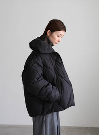 ハイネックダイヤキルトショートダウン