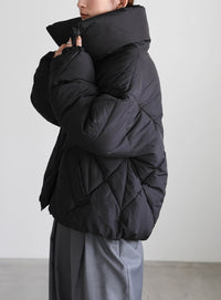 ハイネックダイヤキルトショートダウン