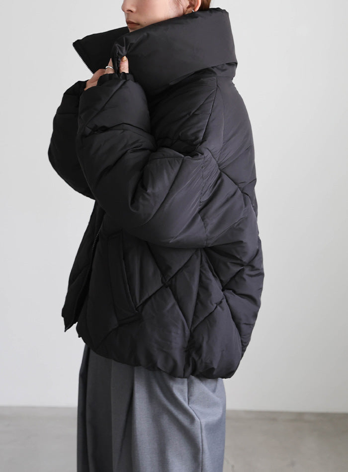 ハイネックダイヤキルトショートダウン