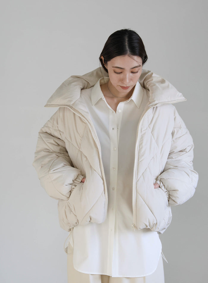 ハイネックダイヤキルトショートダウン