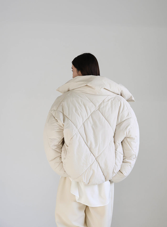 ハイネックダイヤキルトショートダウン