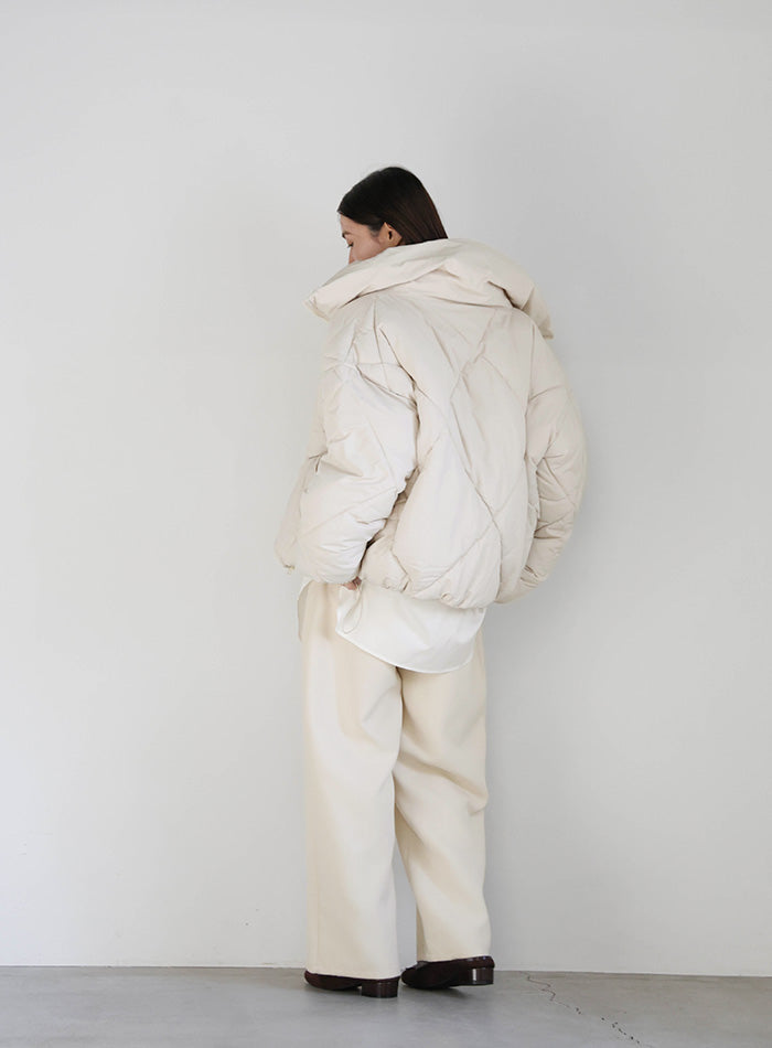 ハイネックダイヤキルトショートダウン