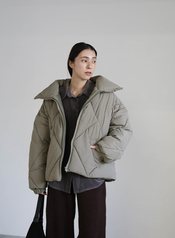 ハイネックダイヤキルトショートダウン